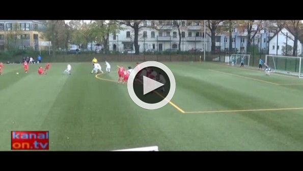 Genç futbolculardan taklalı frikik organizasyonu