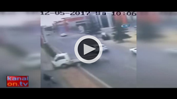 Konya’da kaza anı güvenlik kamerasında!