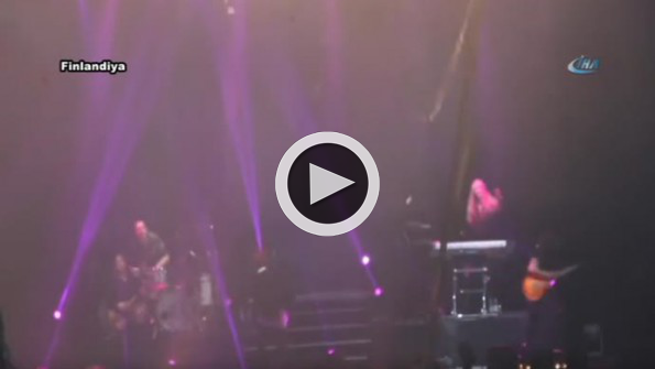 Konserdeki görünmez kaza kamerada