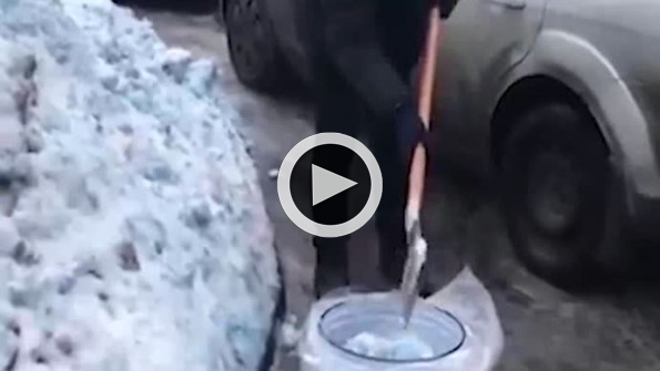Rusya’da yağan ’mavi kar’ paniğe neden oldu