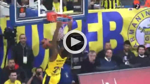 Fenerbahçeli Nunnaly’nin smaç sonrasında ölümden döndüğü anlar!