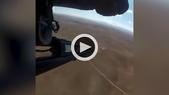 Cobra helikopterinin hedefi 12’den vurduğu görüntüler kamerada