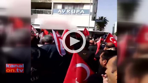 Kıbrıslı Türklerden ’Zeytin Dalı’nı hazmedemeyen gazeteye tepki