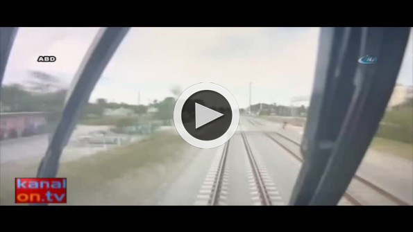 Yaşlı adam trenin altında kalarak can verdi