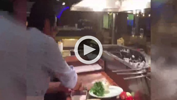 Adana’nın meşhur kebapçısından kebap şov