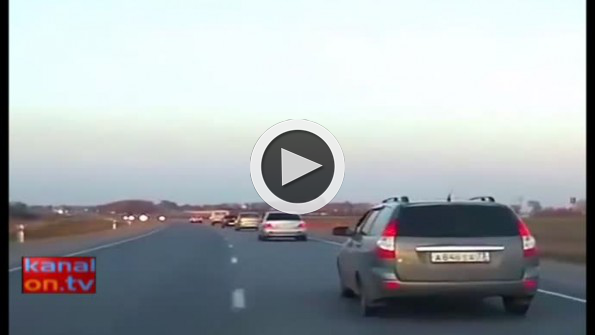 Dehşete düşüren motosiklet kazası kamerada!