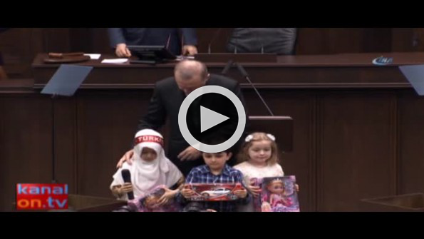 Küçük çocuklardan duygulandıran şiirler!