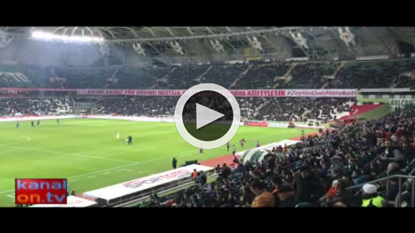 ​Konyaspor maçında şehitlerimiz için dua!