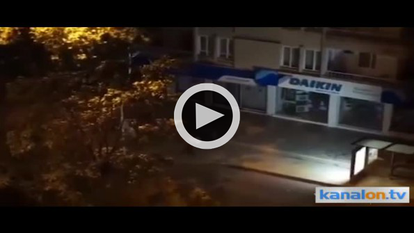 Vatandaşları ’Türkiyem’ şarkısıyla sahura kaldıran davulcular