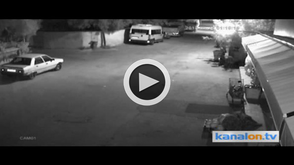 İş yerine pompalı tüfekle saldırı kamerada