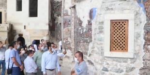 Sümela Manastırı’ndaki frekslerde tahribat oluştuğu iddiası
