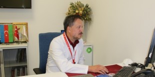 Prof. Dr. Oğuztürk: Virüsün ana giriş kapısı burun