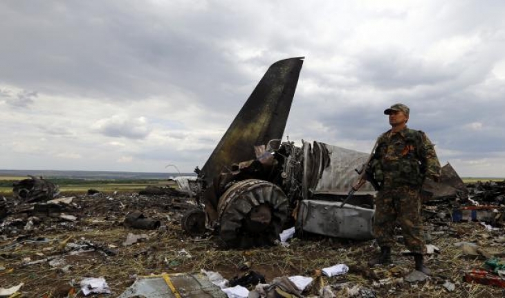 Ukrayna’ya ait nakliye uçağı düştü