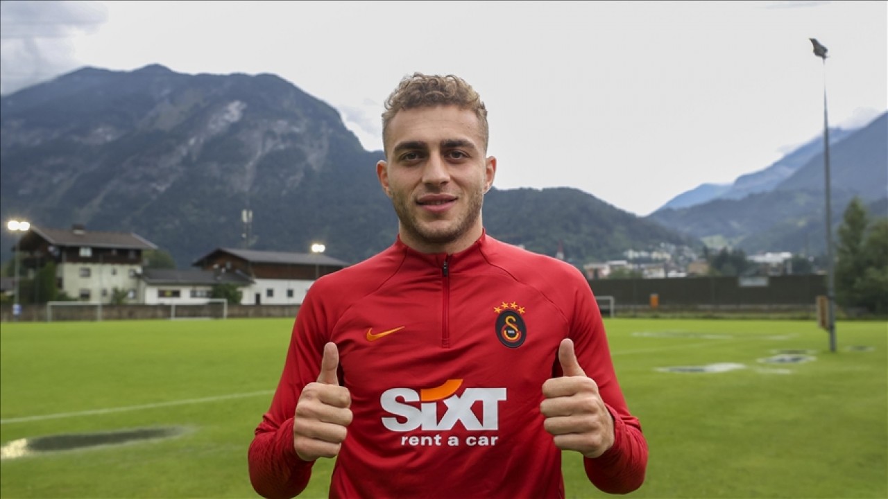 Galatasaraylı futbolcu Barış Alper Yılmaz, kaza geçirdi